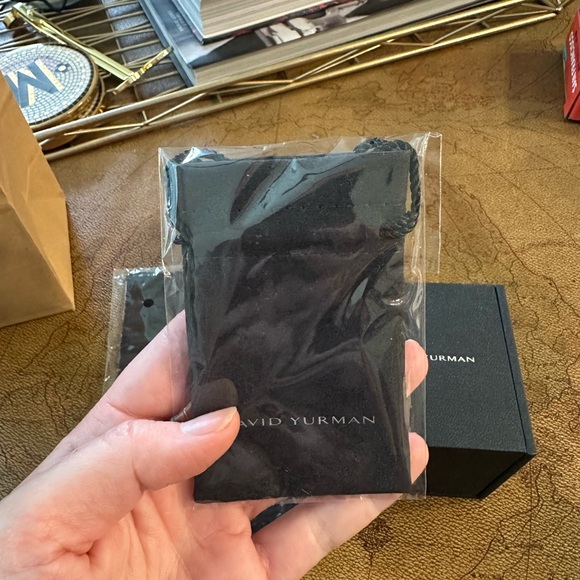 David Yurman Crossover Ring - Picture 8 of 15